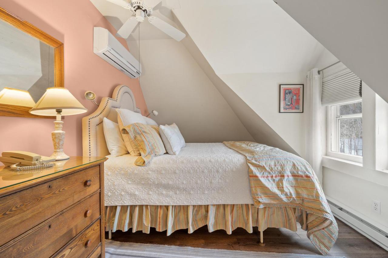 Brook Farm Inn Lenox Εξωτερικό φωτογραφία