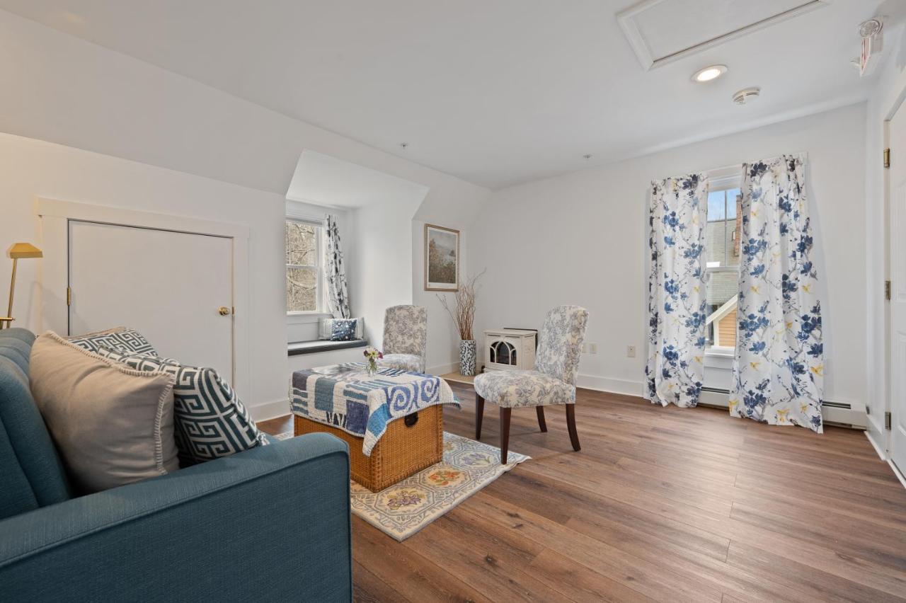 Brook Farm Inn Lenox Εξωτερικό φωτογραφία