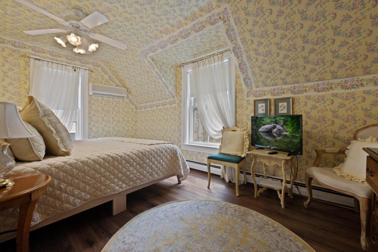Brook Farm Inn Lenox Εξωτερικό φωτογραφία