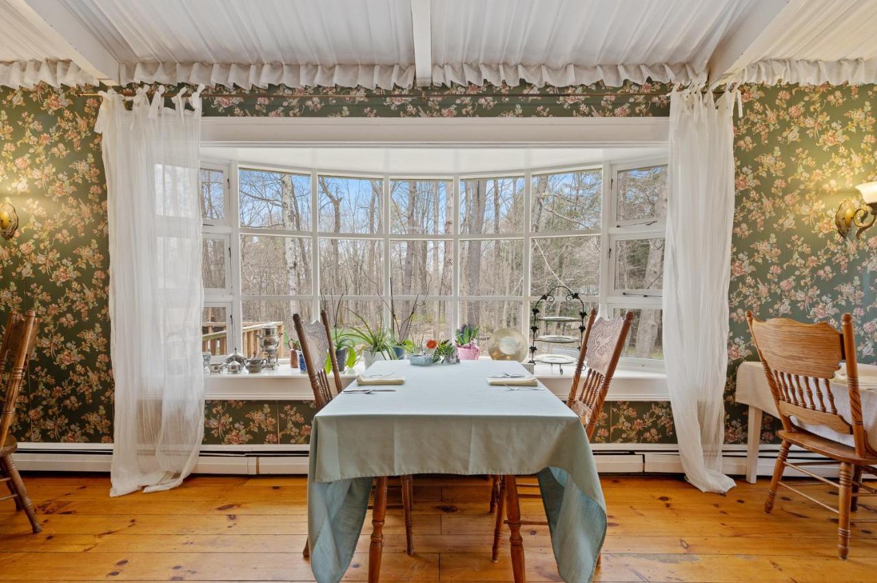 Brook Farm Inn Lenox Εξωτερικό φωτογραφία