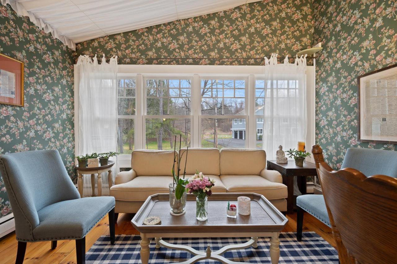 Brook Farm Inn Lenox Εξωτερικό φωτογραφία